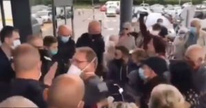 CORONAVIRUS Video Shows Angry French Shoppers Being Blocked From Entering Supermarket Because They Don’t Have COVID Passports