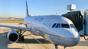 United Airlines to lay off nearly 600 workers who refused to get vaccinated