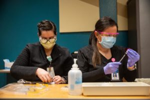 Feds sending medical team to aid with COVID-19 in Arizona