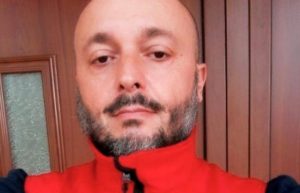 There is a complaint about the death of Domenico Biscardi, a no-vax leader. It is from Senator Granato: Punishing the guilty